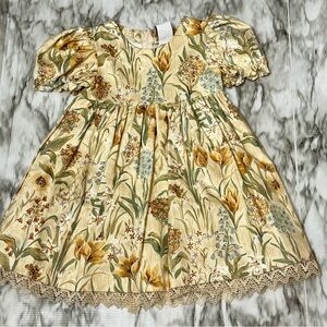 Good Lad Yellow Green Bees Floral Dress Puffy Sleeves And Skirts Lace Trim